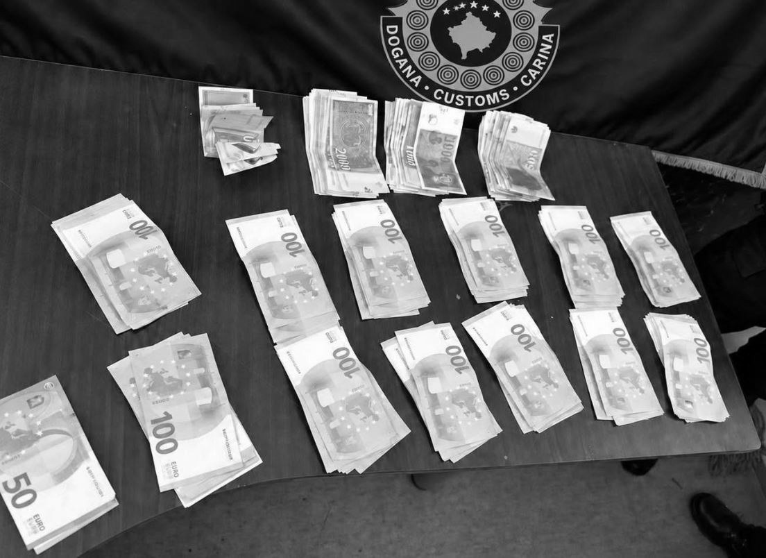 foto kryesore — Dogana kap mbi 13 mijë euro të padeklaruara…